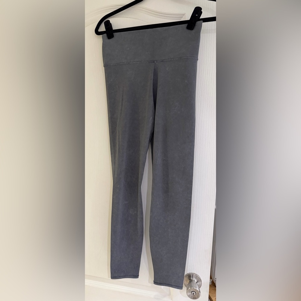 Vuori Leggings Washed Gray